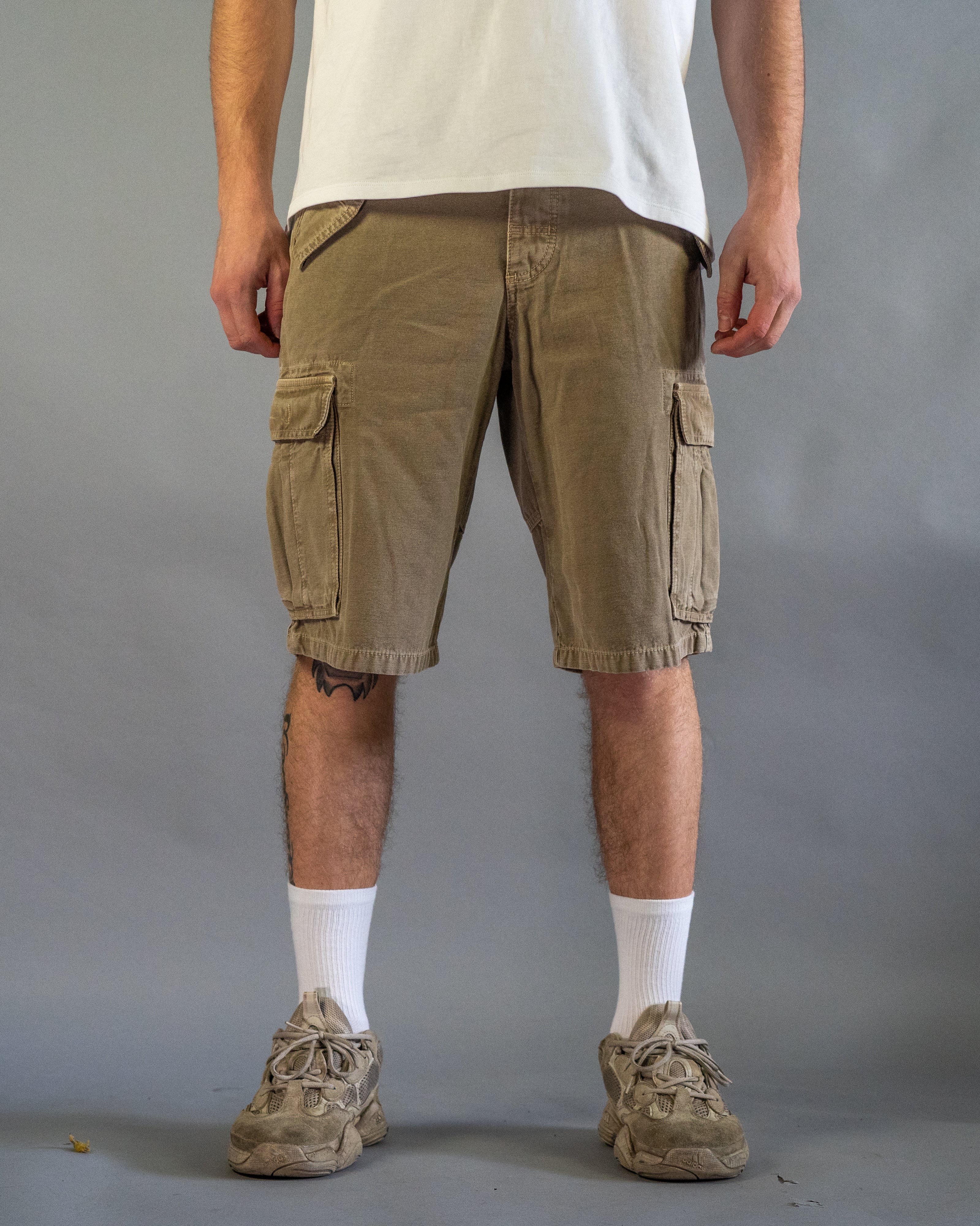 KOMBAT REVERSE GABARDINE - Shorts Outlet