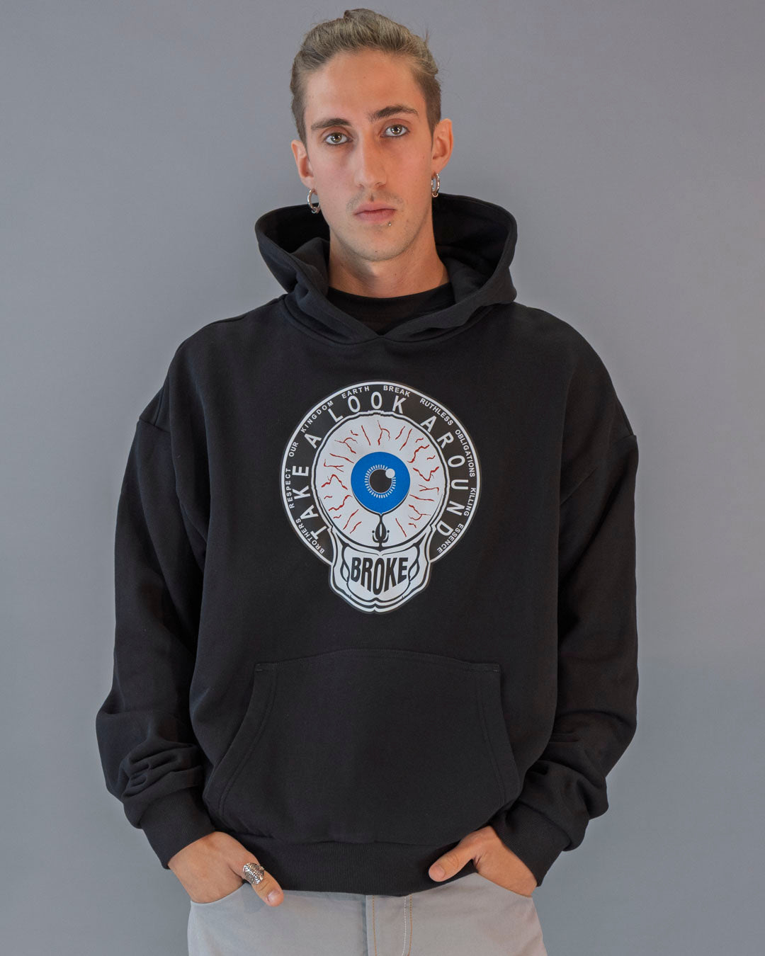 ARTY BROKE FAMILY GRAY