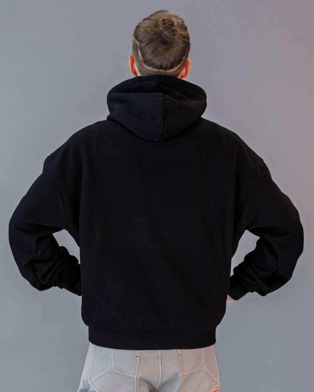 ARTY BROKE FAMILY GRAY