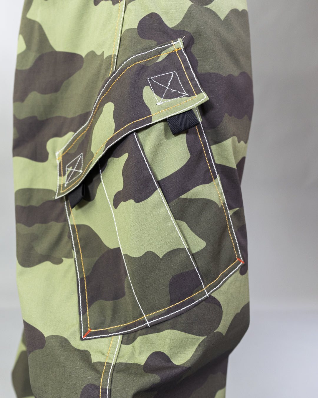 Pantalon Dikye en gabardine grise 