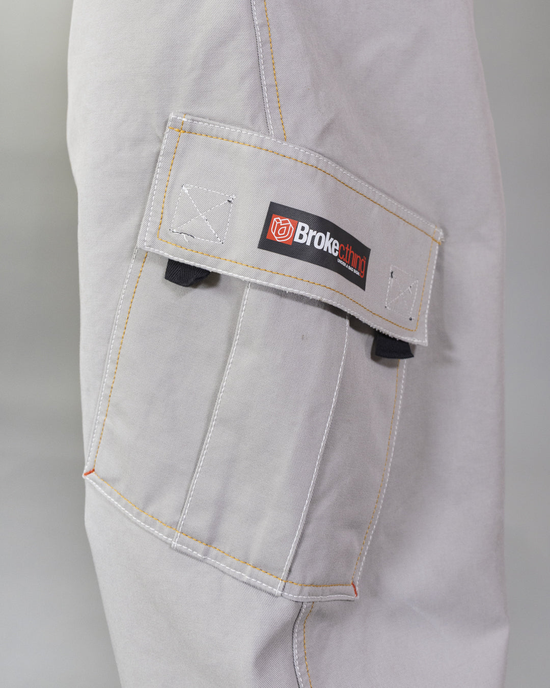 Pantalon Dikye en gabardine grise 