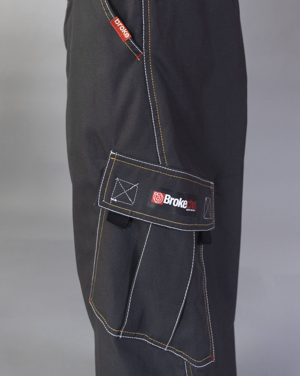 Pantalon Dikye en gabardine grise 