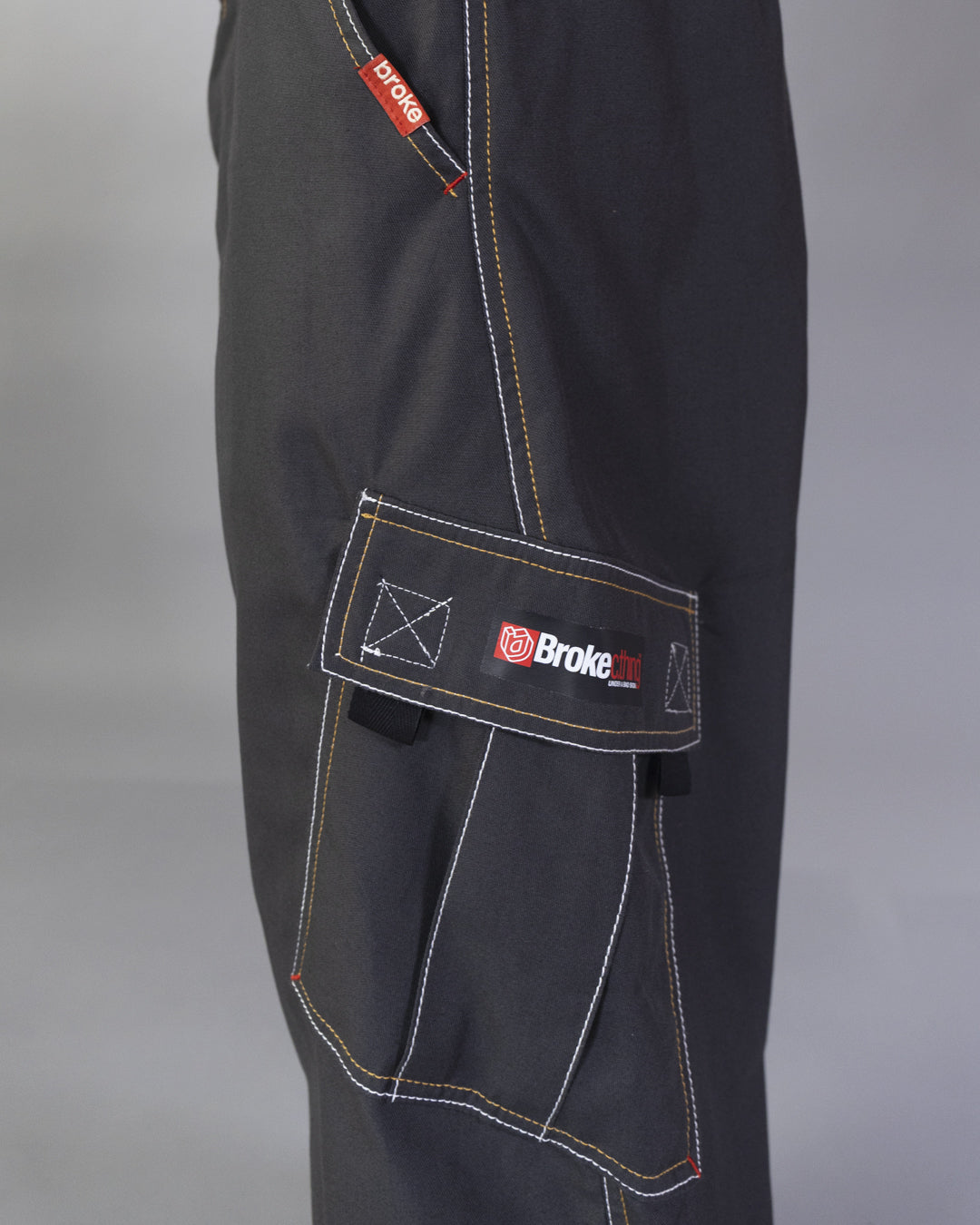 Pantalon Dikye en gabardine grise 