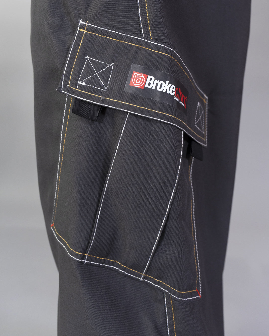 Pantalon Dikye en gabardine grise 