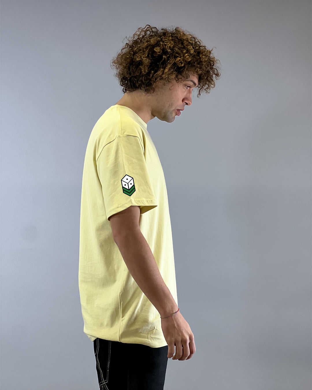 T-SHIRT SS2K26 LEAUGUE TITLE  YELLOW