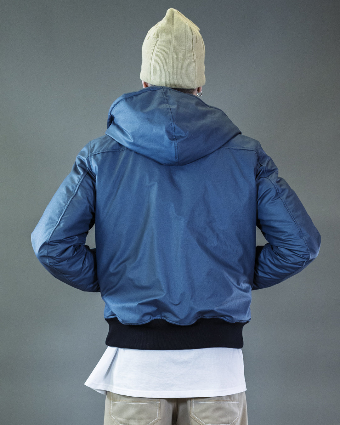 BOMBER BARRON EN CORDURA NOIR CAPUCHE