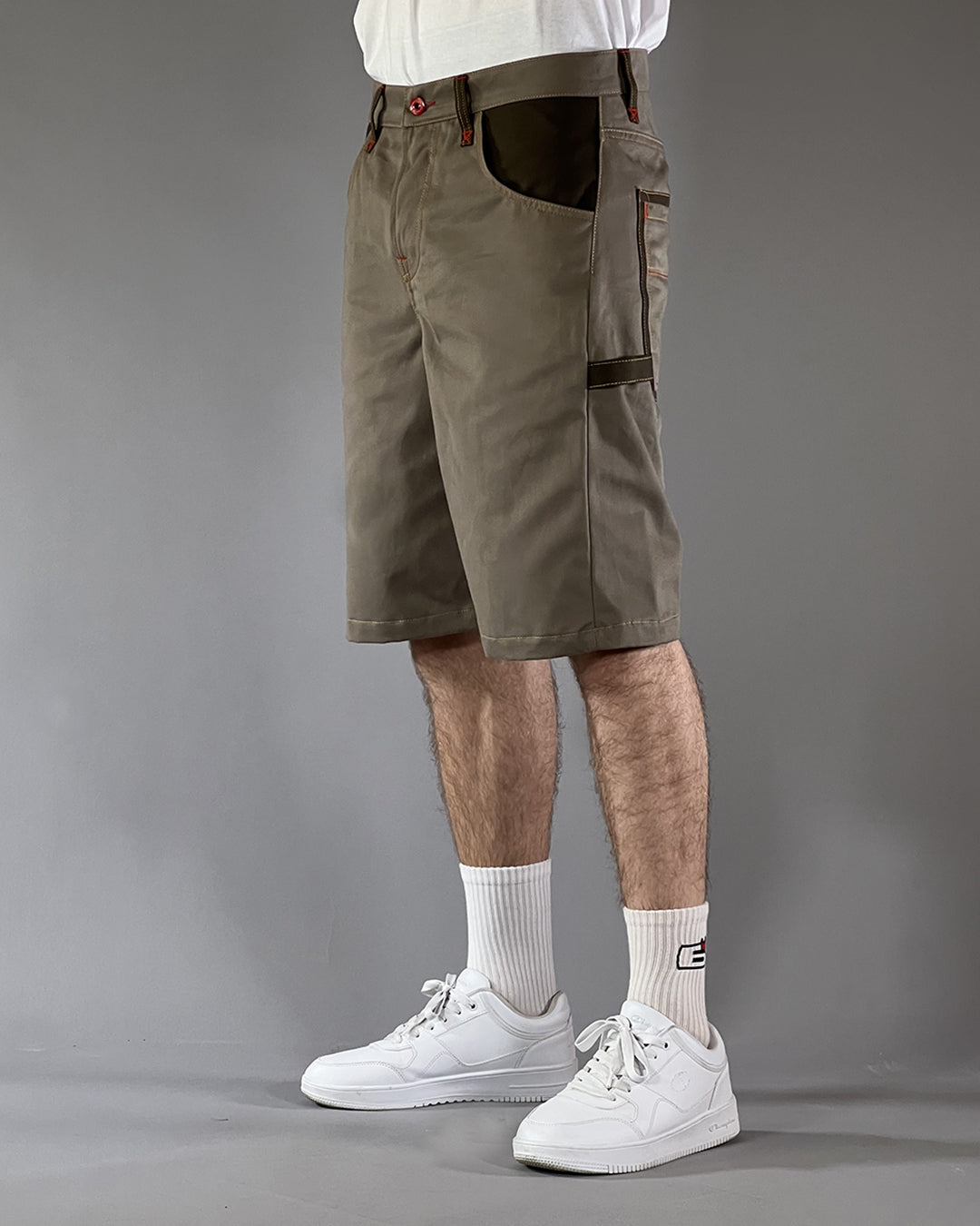 Broke – Work Short Outline – Moss & Mocha