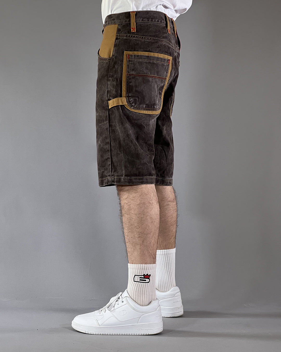 Broke – Work Short Outline – Coated Brown & Mustard