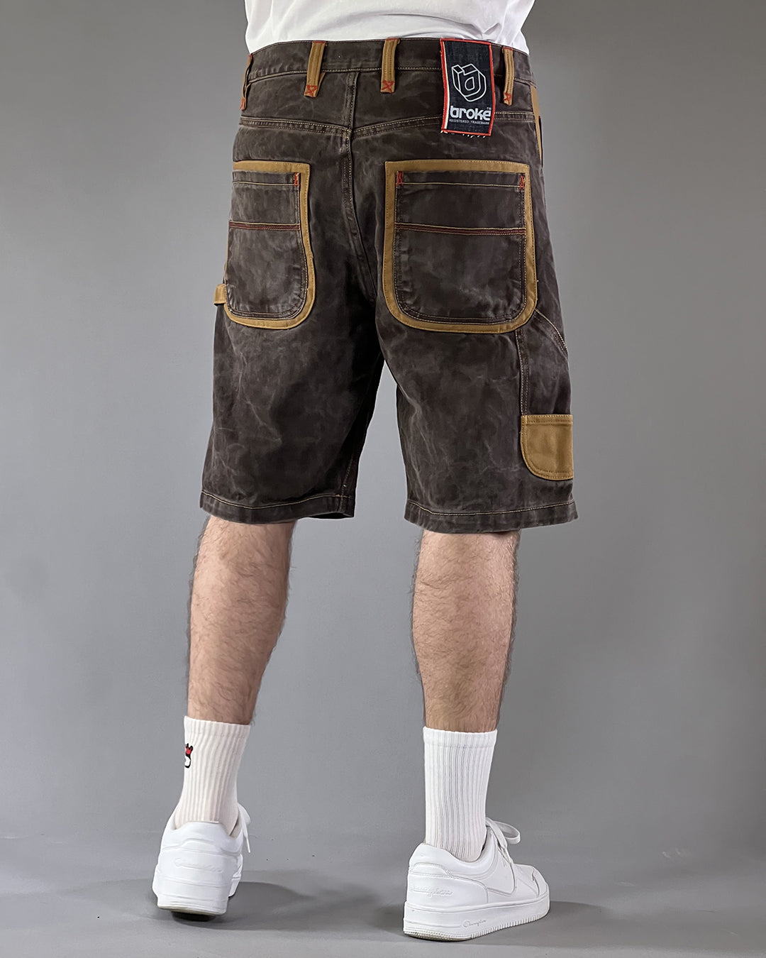 Broke – Work Short Outline – Coated Brown & Mustard