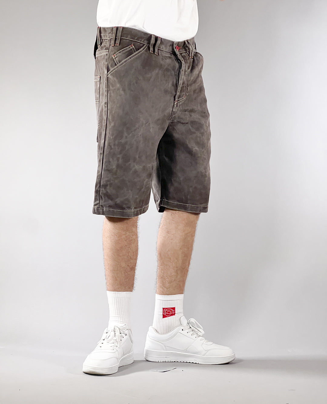 Broke -BASIC SHORTS – DESIGN 5-POCKETS – RESINATED CHARCOAL