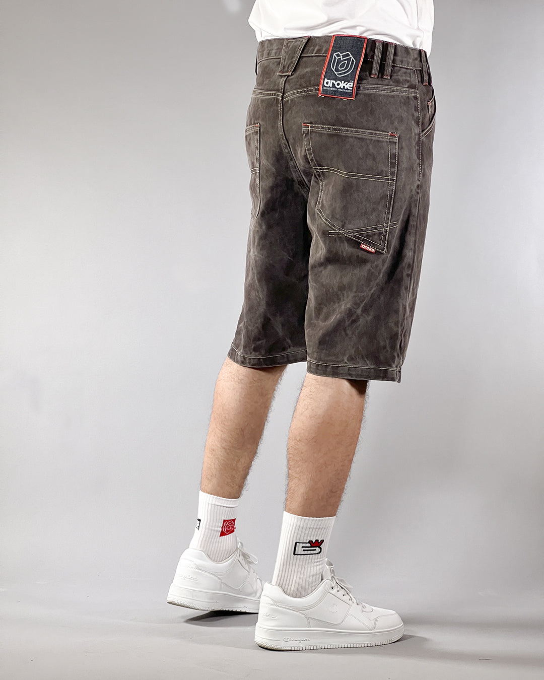 Broke -BASIC SHORTS – DESIGN 5-POCKETS – RESINATED CHARCOAL