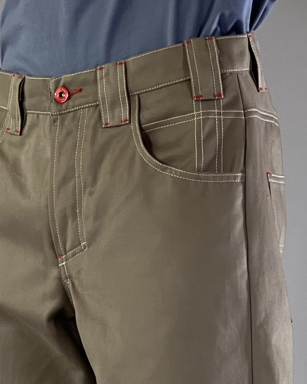 Pantalon Dikye en gabardine grise 