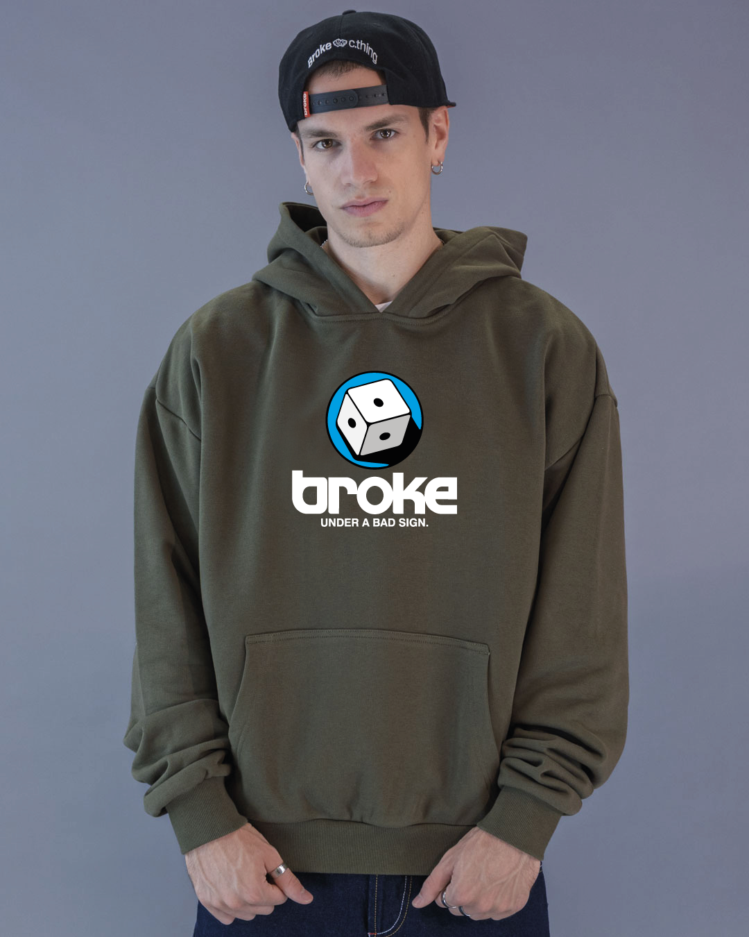 ARTY BROKE FAMILY GRAY