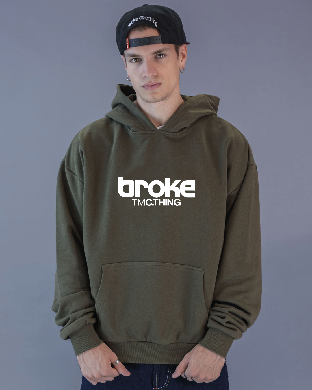 ARTY BROKE FAMILY GRAY